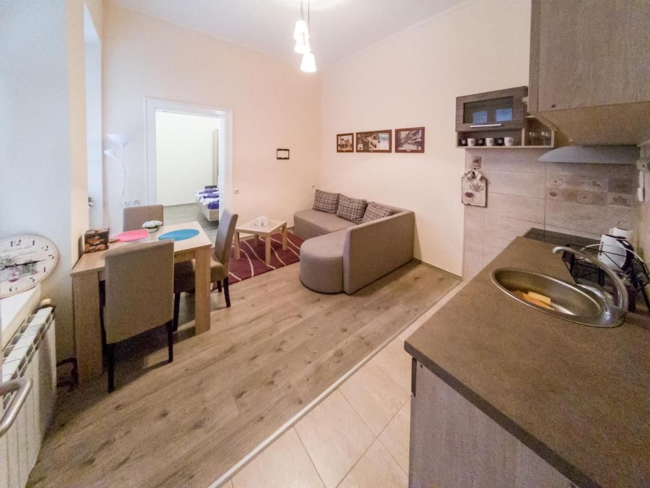 Apartment Ema Belgrade Extérieur photo