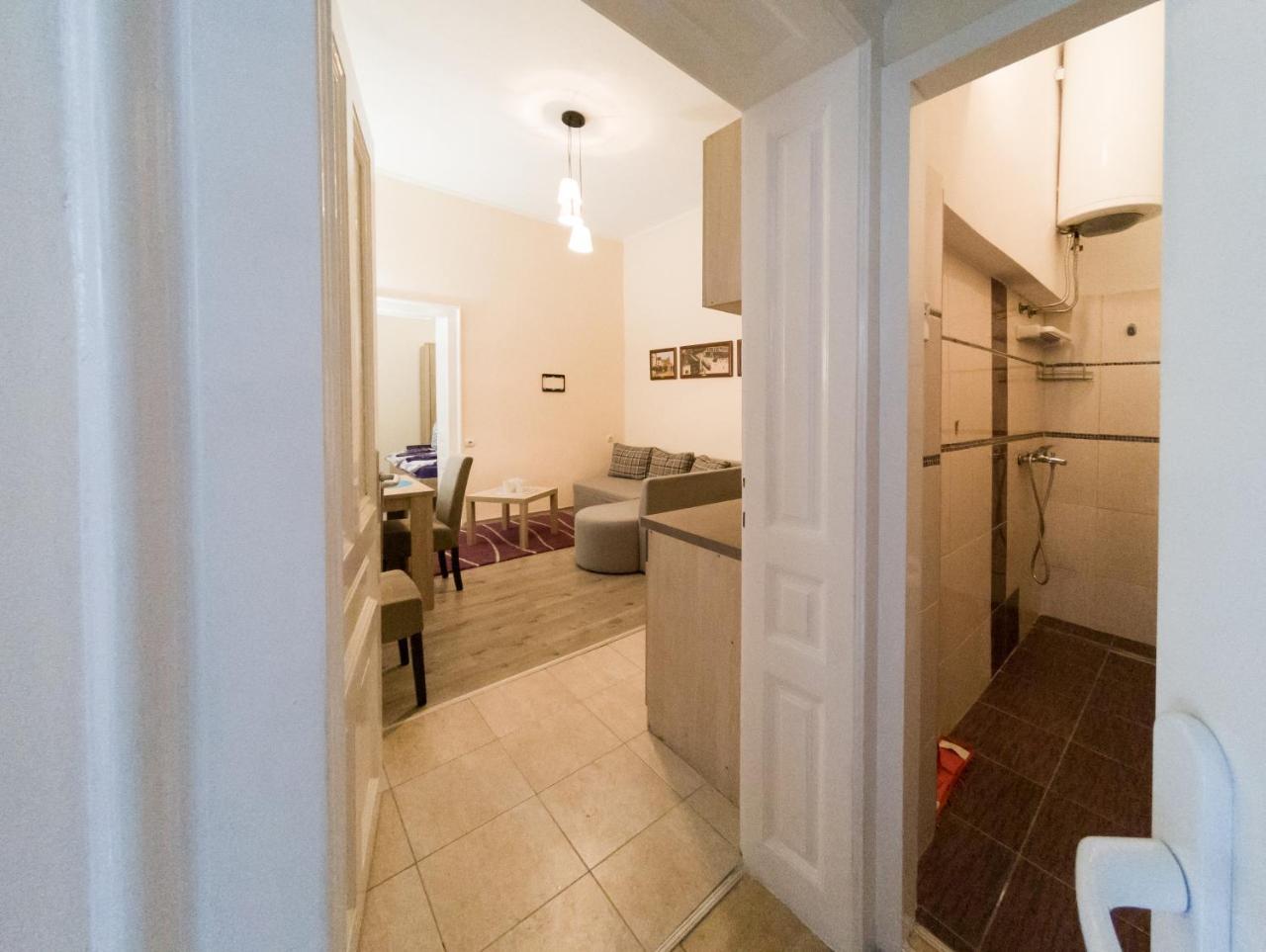 Apartment Ema Belgrade Extérieur photo